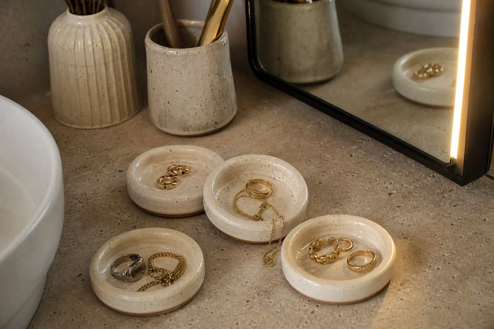Ring Dishes